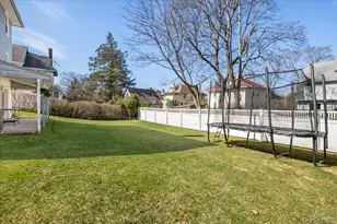 143 Gaylor Rd, Scarsdale, NY 10583 - Photo 37