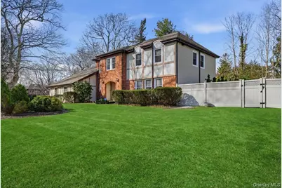 10 Weatherstone Way, Smithtown, NY 11787 - Photo 3