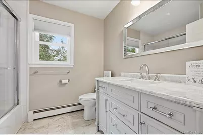 10 Weatherstone Way, Smithtown, NY 11787 - Photo 23