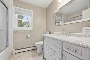 10 Weatherstone Way, Smithtown, NY 11787 - Photo 23