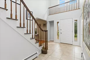 10 Weatherstone Way, Smithtown, NY 11787 - Photo 5