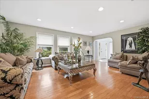 10 Weatherstone Way, Smithtown, NY 11787 - Photo 7