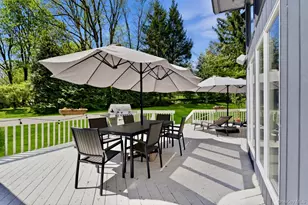 13 Zeck Ct, Suffern, NY 10901 - Photo 9
