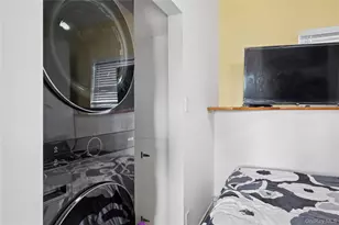 40 Scholar Ln, Commack, NY 11725 - Photo 37