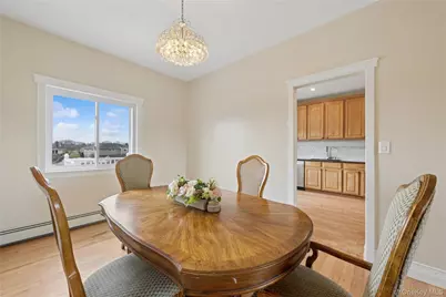 40 Scholar Lane, Commack, NY 11725 - Photo 17