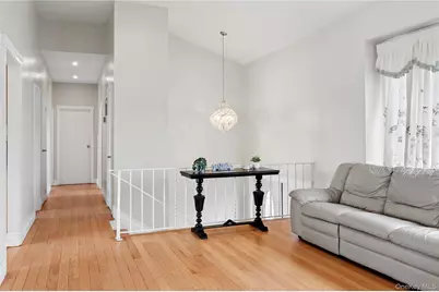 40 Scholar Lane, Commack, NY 11725 - Photo 9