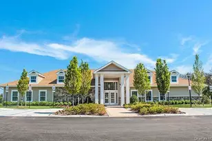 94 Lakeside Ct, Shirley, NY 11967 - Photo 13