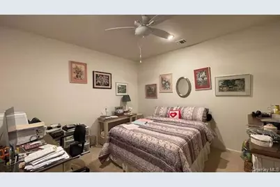 94 Lakeside Court, Shirley, NY 11967 - Photo 21