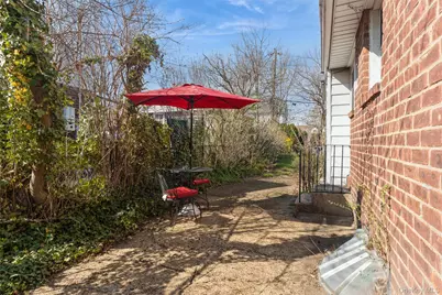 1 Herbert Drive, New Hyde Park, NY 11040 - Photo 23