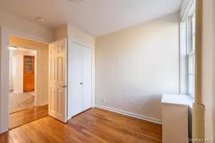 39-55 44th St, Sunnyside, NY 11104 - Photo 7