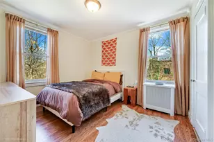 39-55 44th St, Sunnyside, NY 11104 - Photo 13