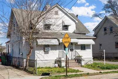 236 Maple Place, Mineola, NY 11501 - Photo 3