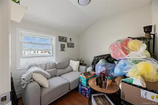 236 Maple Pl, Mineola, NY 11501 - Photo 21