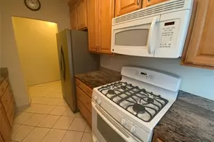 269-10 Grand Central Pkwy, Floral Park, NY 11005 - Photo 7