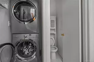 422 Bedford Ave, Brooklyn, NY 11249 - Photo 5