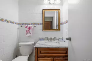 48 Southgate Cir, Massapequa Park, NY 11762 - Photo 7