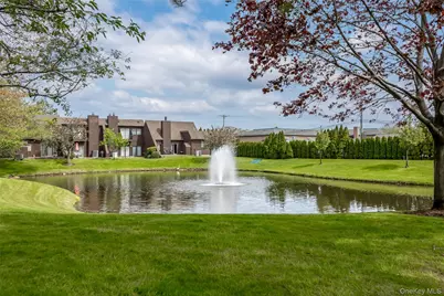 48 Southgate Circle, Massapequa Park, NY 11762 - Photo 29