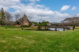 48 Southgate Cir, Massapequa Park, NY 11762 - Photo 31