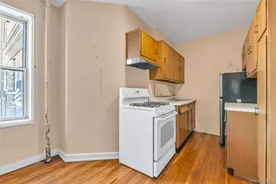 5142 30th Avenue #5I, Woodside, NY 11377 - Photo 5