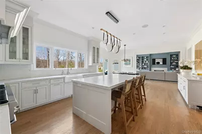 4 Ravenglass Drive, Stamford, CT 06903 - Photo 5