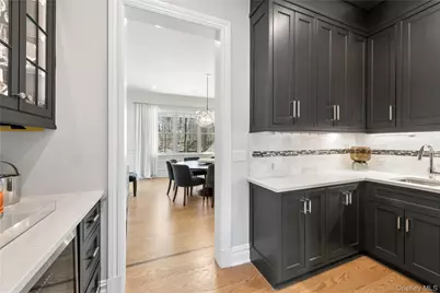 4 Ravenglass Drive, Stamford, CT 06903 - Photo 7