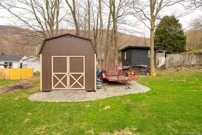 8 Willow Road, Beacon, NY 12508 - Photo 29