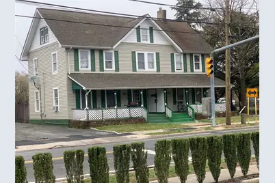 85 Park Ave #A N, Babylon, NY 11702 - Photo 1