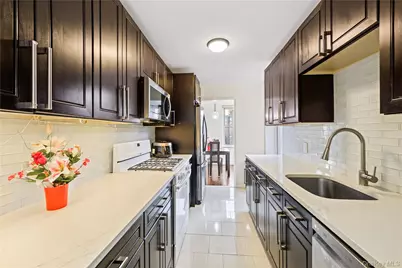 18-40 211th Street #4E, Bayside, NY 11360 - Photo 3