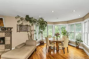 104B Squiretown Rd, Hampton Bays, NY 11946 - Photo 7