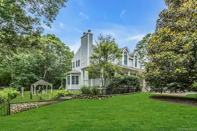 104 B Squiretown Road, Hampton Bays, NY 11946 - Photo 3