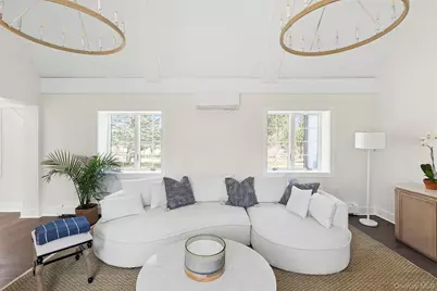 205 Fairview Avenue, Montauk, NY 11954 - Photo 9