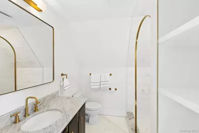 205 Fairview Avenue, Montauk, NY 11954 - Photo 25