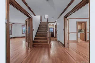 2807 157th Street, Flushing, NY 11354 - Photo 3