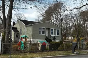 99 Central Ave, Port Jefferson, NY 11776 - Photo 3