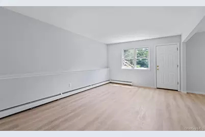 49 Georgia Street #B, East Northport, NY 11731 - Photo 5