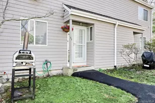 68 Hickory Hill Ln, Tappan, NY 10983 - Photo 3