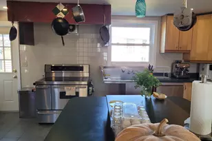 424 Centre Island Rd, Oyster Bay, NY 11771 - Photo 11