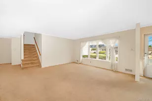 41 Peachtree Ln, Huntington Station, NY 11746 - Photo 7