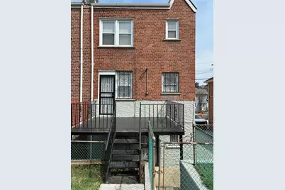 561 Logan Avenue, Bronx, NY 10465 - Photo 31