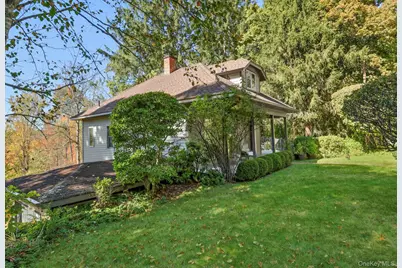 122 Harriman Road, Mount Kisco, NY 10549 - Photo 31