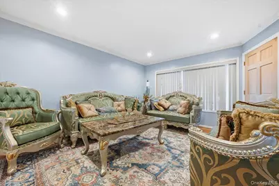 120 Bruce Terrace, Mineola, NY 11501 - Photo 5