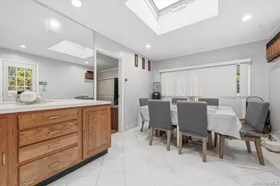 120 Bruce Terrace, Mineola, NY 11501 - Photo 11