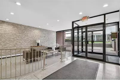 395 Westchester Avenue #2M, Port Chester, NY 10573 - Photo 5