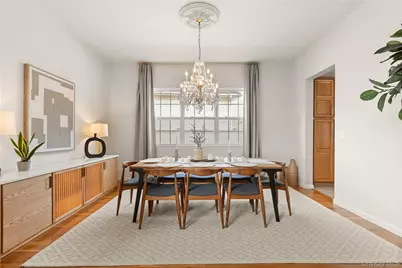 19 Trail Blazer Court, Holbrook, NY 11741 - Photo 9