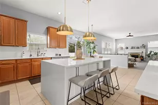 19 Trail Blazer Ct, Holbrook, NY 11741 - Photo 7