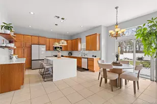 19 Trail Blazer Ct, Holbrook, NY 11741 - Photo 5