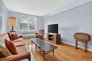 3535 Kings College Pl, Bronx, NY 10467 - Photo 9