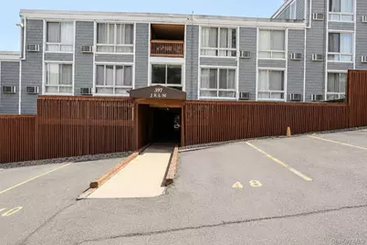 397 N Broadway #1M, Yonkers, NY 10701 - Photo 1