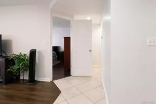 397 N Broadway, Yonkers, NY 10701 - Photo 11