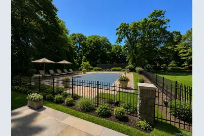 195 Feeks Lane, Locust Valley, NY 11560 - Photo 45